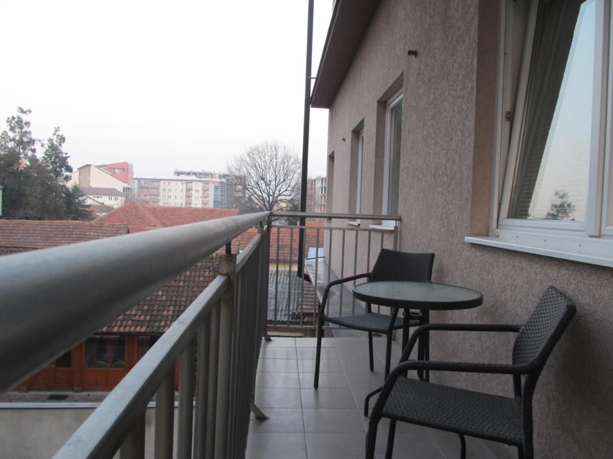 Apartment Ivi034 Kragujevac Exterior photo